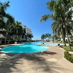 Costa Veleros Marina Mazatlán 03