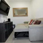 Departamento A 200 Mts De La Playa Y Alberca En Planta Baja