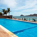Tramonto Resort Mazatlan