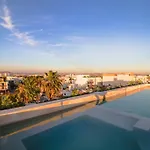 Brand New Apt - Pool In Terrace - Beach 1 Minute!