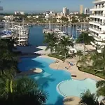 Condominio C/ Alberca Y Vista A Marina Mazatlan