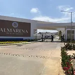 Nuevo Y Muy Bonito Departamento Con Vista A La Alberca - Residencial Almarena I