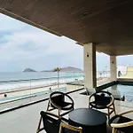 En Malecon Con Vista Al Mar Y Lago By G P S Rentas