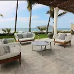 Luxury Ocean View At Camino Al Mar/ Heated Pool
