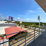 Nuevo Y Muy Bien Ubicado Departamento En Zona De Plaza Comercial - Torres Navia III