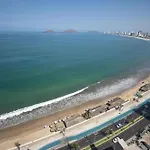 Torre Eme Penthouse Oceanview Condo 1507 With Pool