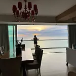 Departamento De Lujo Vista Al Mar Piso 15
