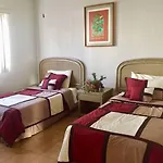 Villa Acogedora Zona Dorada A 3 Mins De La Playa.