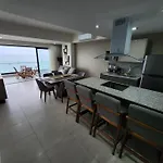 Nuevo Condominio Vista Al Mar En El Malecon De Mazatlan En Nivel 11