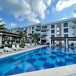 Departamento Con Alberca Cerca De Playa