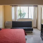 Casa T Alojamiento Mazatlan Los Pinos