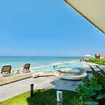 Penthouse Frente Al Mar Cerca Del Mazagua