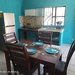 Casa Sencilla, Primer Piso Bien Ubicada