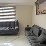 Casa Con Alberca Zona Dorada!