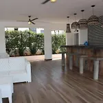 Casa En Mazatlan Con Alberca A 3 Min. De La Playa #1871