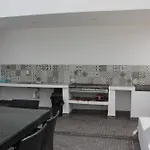 2Br 1Ba Condo 1 Block To Ocean Condo 1