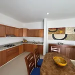 2Br 1Ba Condo 1 Block To Ocean Condo 1
