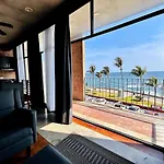 Vistas Increibles Frente Al Mar By G P S Rentas