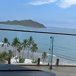 Luxury Apartment With An Ocean View - Golden Zone -