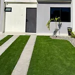 Tu Refugio Perfecto Con Alberca Y Seguridad Cerca De Galerias