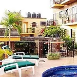 Old Mazatlan Inn