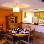 Villas El Rancho Green Resort