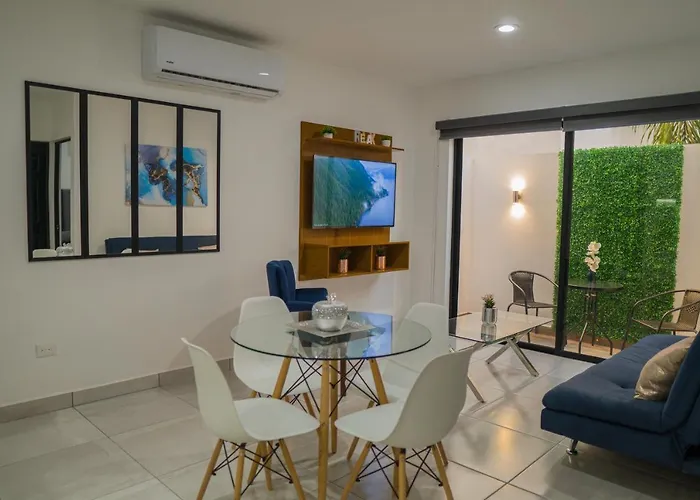 Planta Baja, A 10 Minutos De La Playa, Gran Alberca Y Mini Golf!!