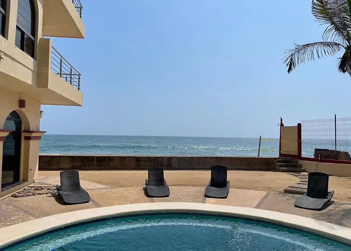 Departamento Comodo A Pie De Playa By G P S Rentas