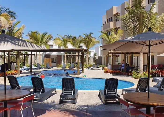 Bonito Departamento Cerca De Las Playas Del Puerto De Mazatlan.