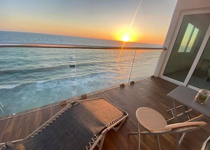 Lovely 2 Bedroom Oceanfront Condo In Mazatlan
