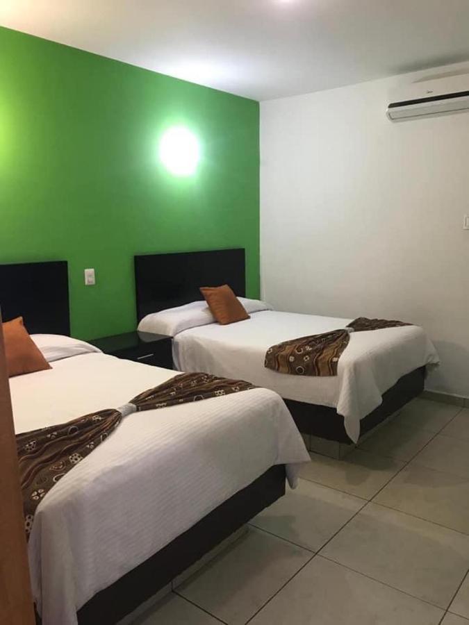 Hotel Playa Victoria 2*
