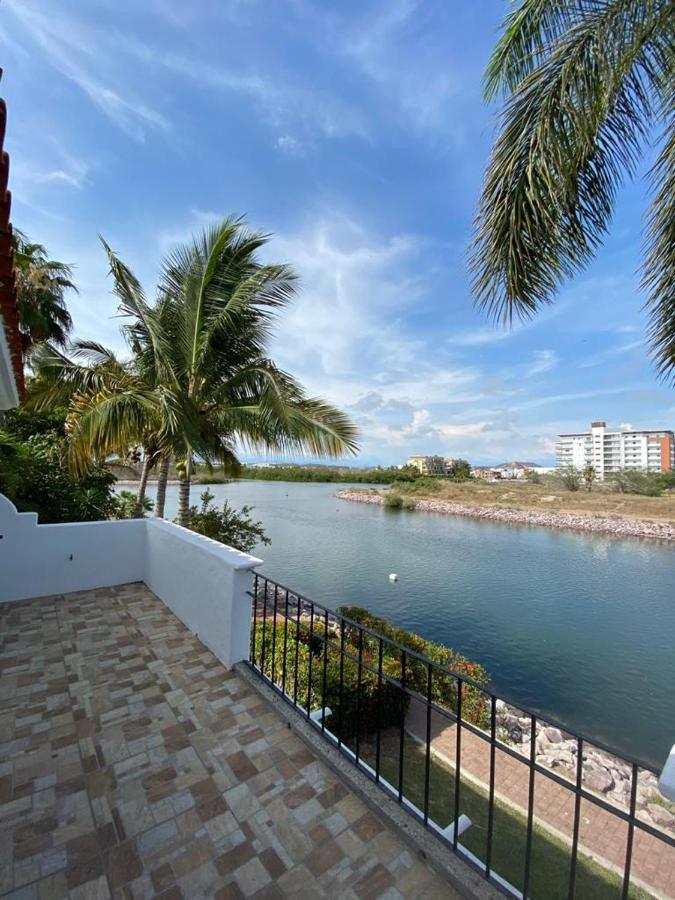 Villas Puerto Iguanas, Marina *