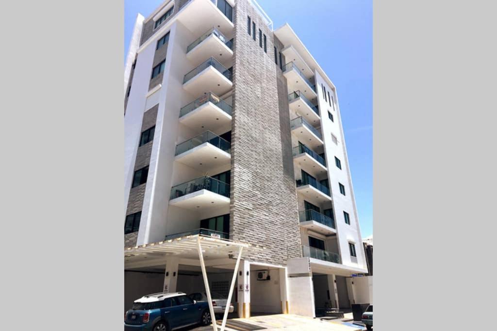 Depadelux 35 Mt De La Playa! Zona Dorada Vista Al Mar! Apartment