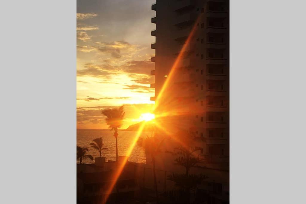 Depadelux 35 Mt De La Playa! Zona Dorada Vista Al Mar! Apartment Mazatlan