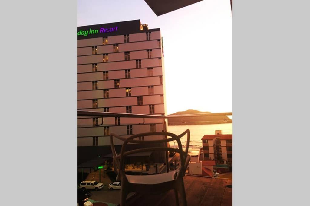 Depadelux 35 Mt De La Playa! Zona Dorada Vista Al Mar! Apartment *