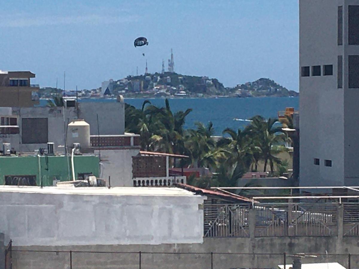 Depadelux 35 Mt De La Playa! Zona Dorada Vista Al Mar! * Mazatlan