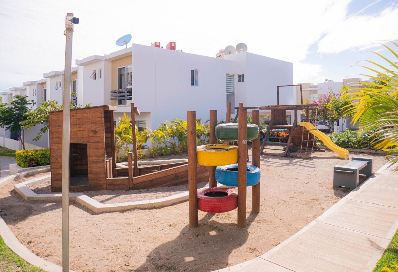 Сasa de vacaciones Casa En Privada Frente A La Playa Con Alberca! Mazatlán