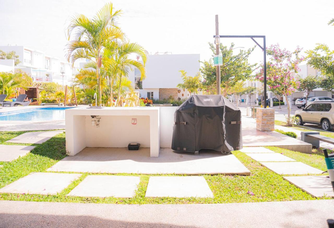 Сasa de vacaciones Casa En Privada Frente A La Playa Con Alberca!