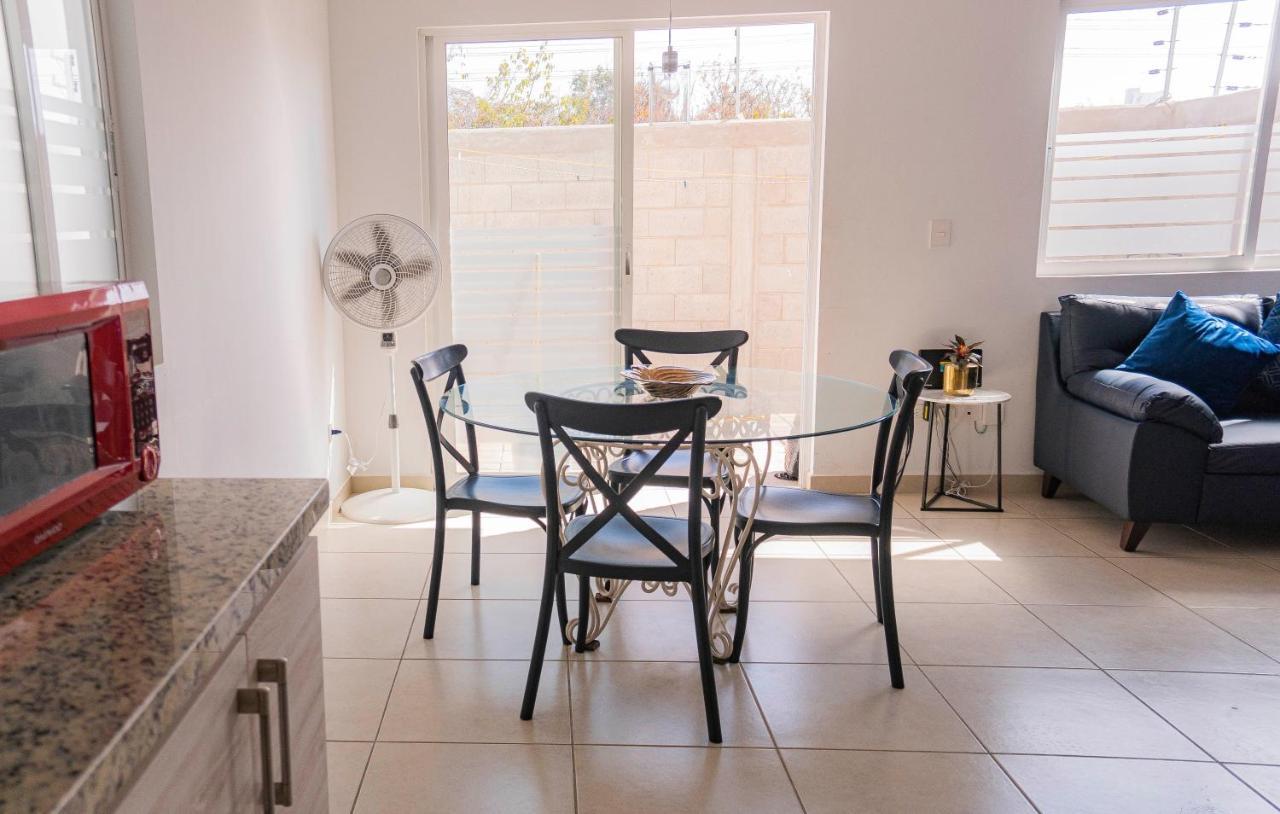 Casa En Privada Frente A La Playa Con Alberca! Сasa de vacaciones Mazatlán
