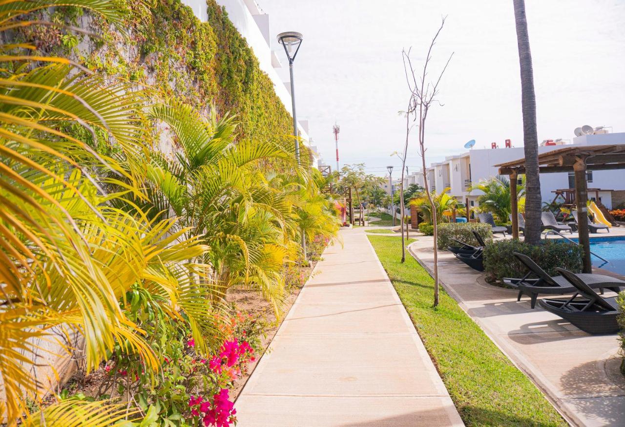 Casa En Privada Frente A La Playa Con Alberca! Сasa de vacaciones *