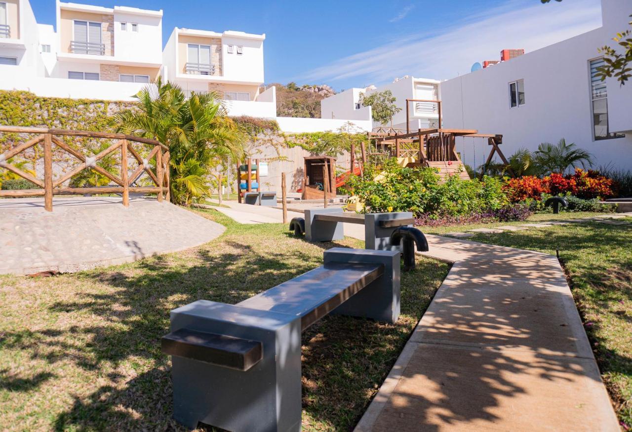 Casa En Privada Frente A La Playa Con Alberca! Сasa de vacaciones