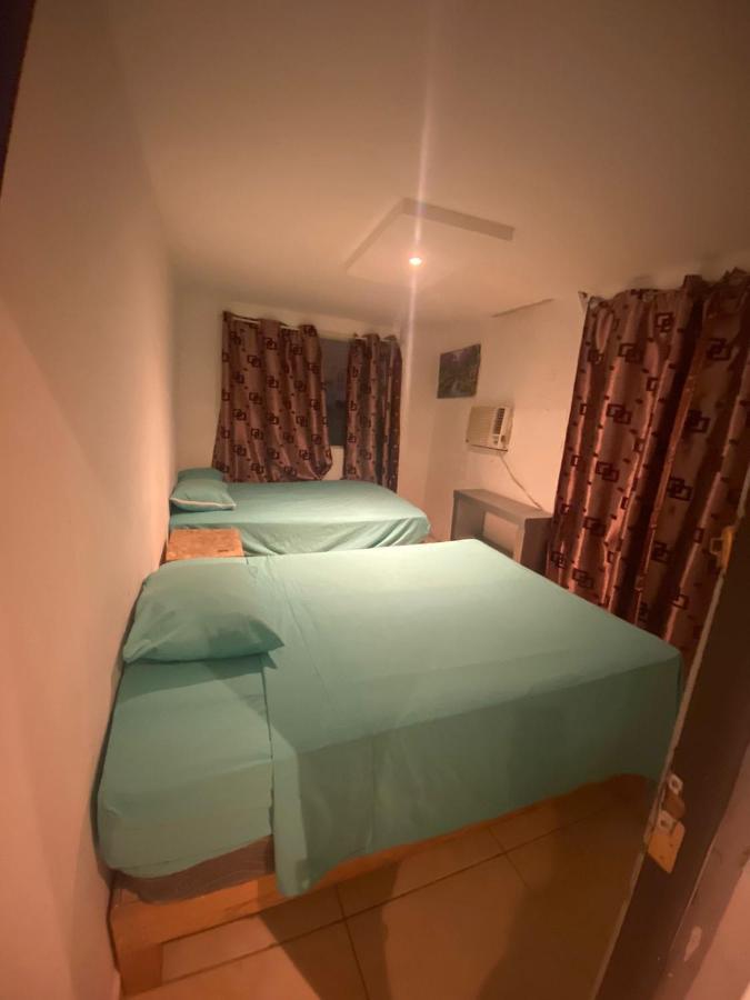 Hostel La Casona Boutique Lomas *