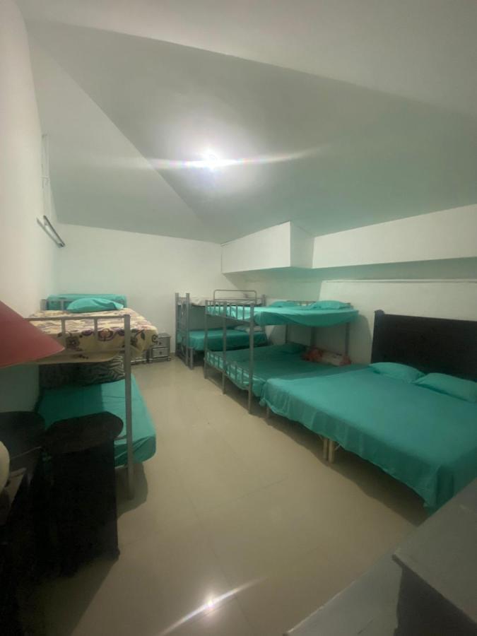 Hostel La Casona Boutique Lomas *