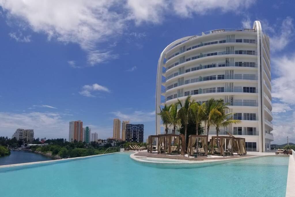 Condominio Marina Platino Plus