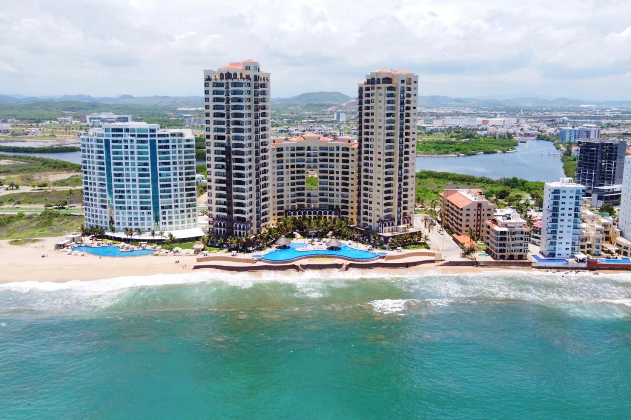 Departamento En Gavias Grand 920 Torre Sur * Mazatlán