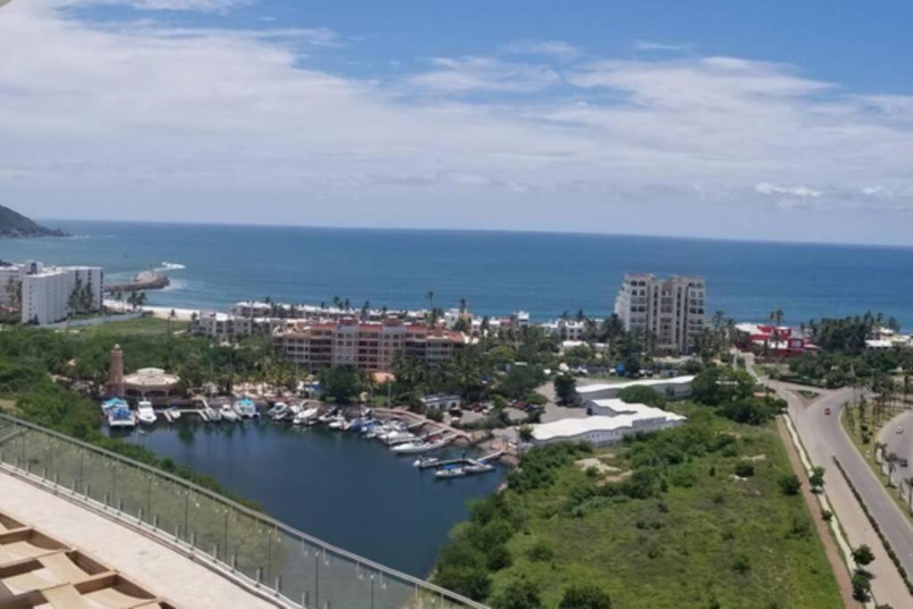 Condominio Marina Platino Plus
