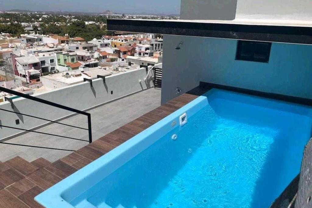 Departamento Nuevo Cerca Del Malecón Y Zona Dorada * Mazatlán
