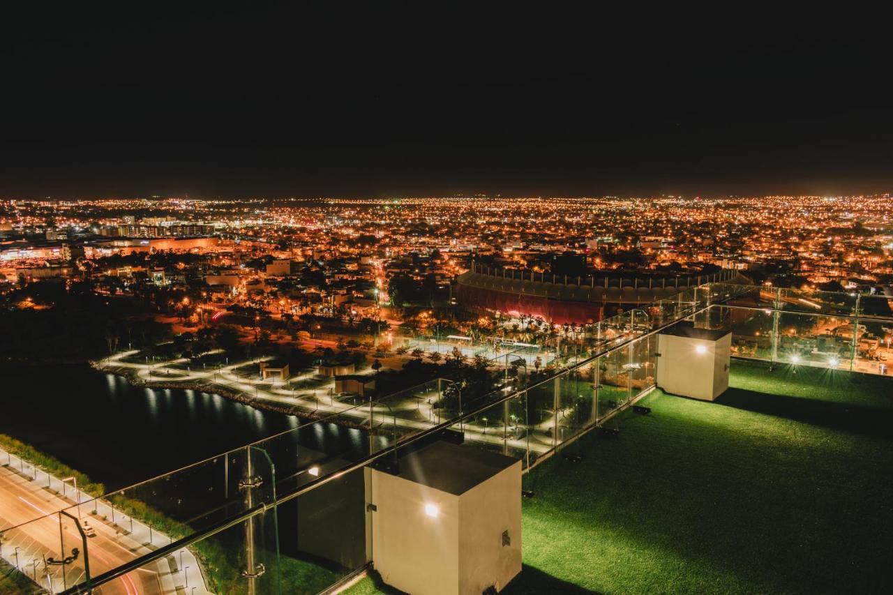 Central 102 Tower * Mazatlán