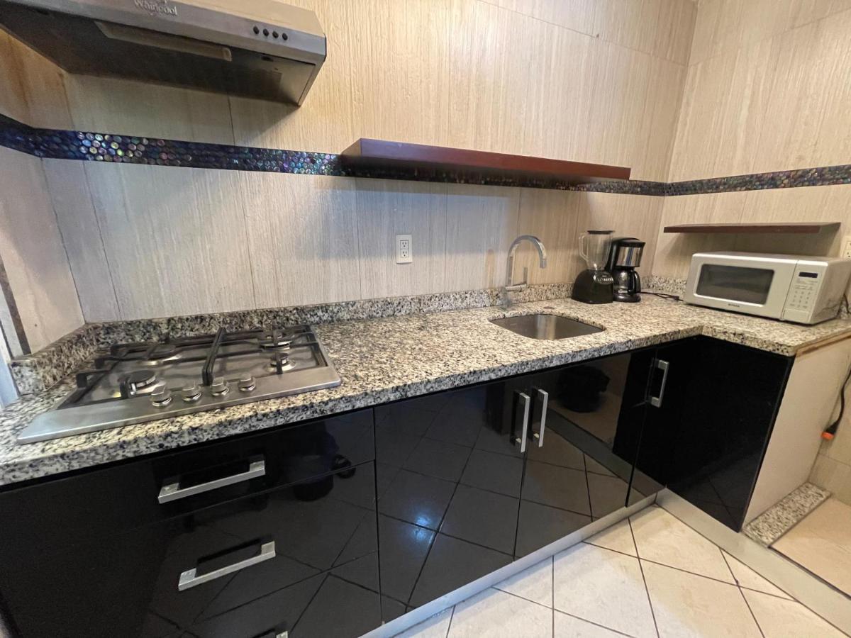 Amplio Alojamiento En Centro Histórico Muy Cerca De La Playa Apartamento *