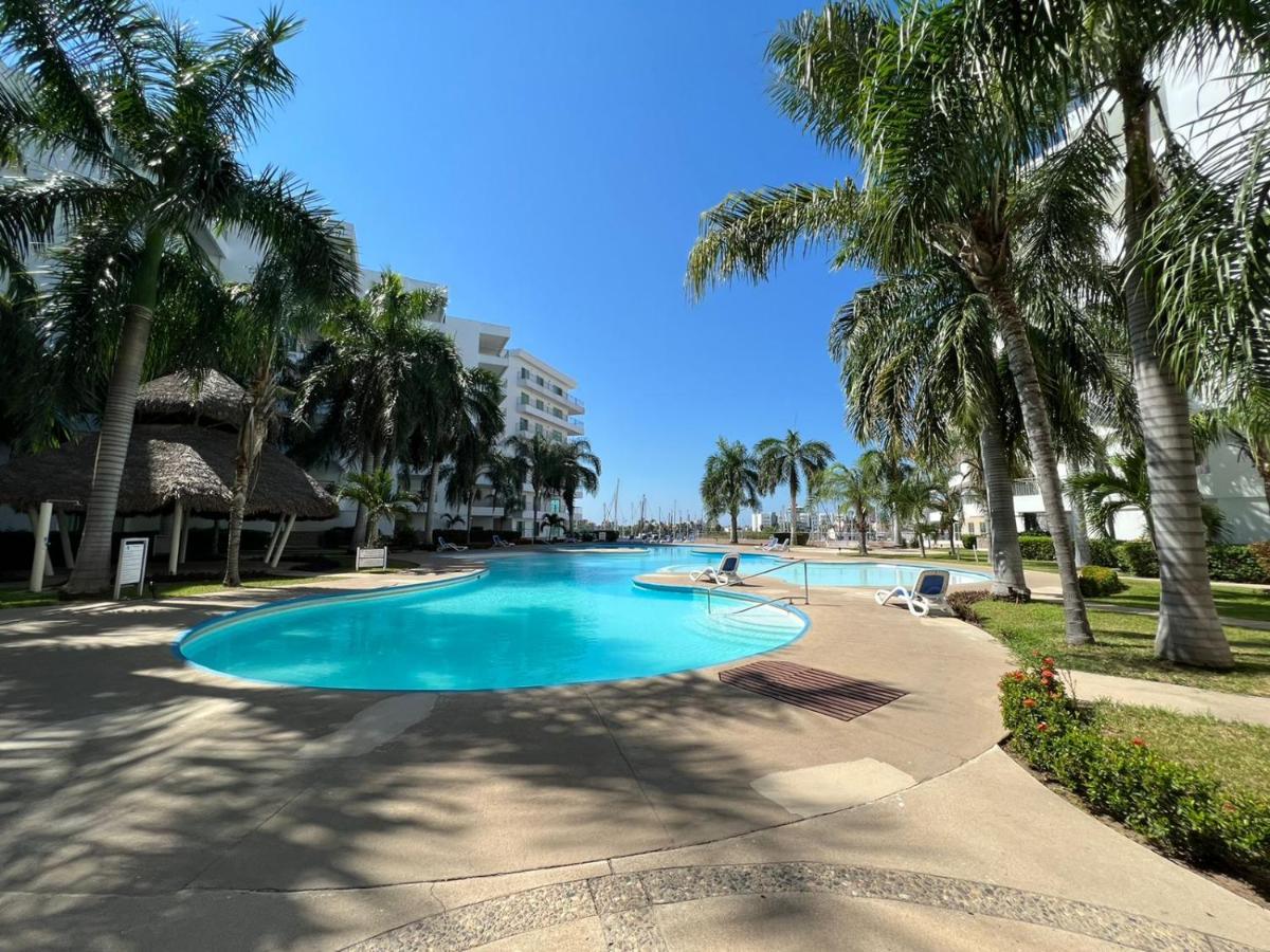 Apartamento Costa Veleros Marina 03 *
